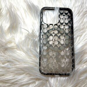 Coach iPhone 15 case plus 2 privacy screen